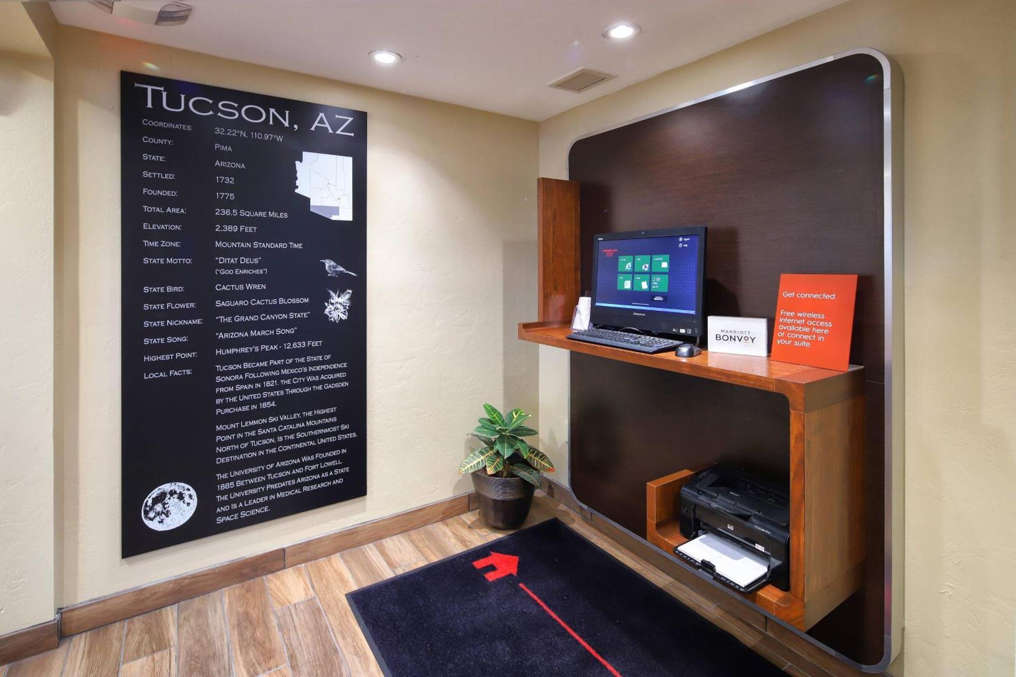 Towneplace Hotel 3*