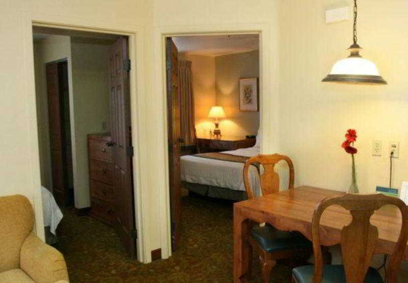 Hotel Towneplace Tucson 3*